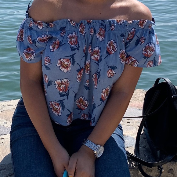 Forever 21 Tops - Off the shoulder blouse